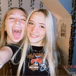 Meet your Posher, Davinn